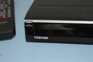 lot 116 image: Toshiba DR430 1080p Progressive Scan Audio WMA & MP3 One Touch DVD Recorder HDMI with Remote Control