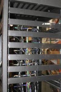 lot 138 image: Middle Atlantic MRK-4431 Heavy Duty Server  Audio & Video Equipment Rack Enclosure