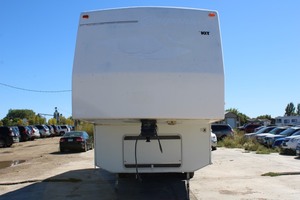 2000 Kitman Company Camper
