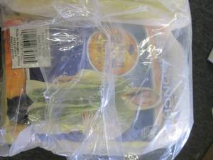 lot 27 image: pack of 40 new hood rain ponchos ne...