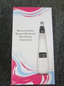 lot 35 image: new microcrystalline blackhead remo...