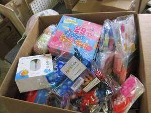 lot 108 image: box full of new fidget toys ...