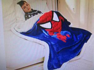 lot 138 image: Marvel Kids Spiderman Throw Blanket...
