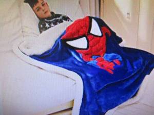 lot 146 image: Marvel Kids Spiderman Throw Blanket...