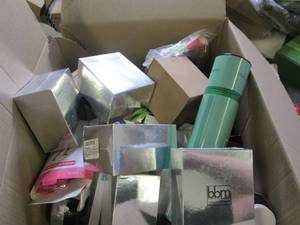 lot 164 image: box of misc please see pictures ...