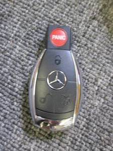 lot 220 image: new key fob for a mercedes ...