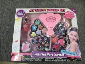 lot 273 image: new my beauty makeup set ...