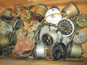 lot 370 image: lot of snowmobile gauges...