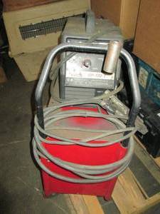 lot 382 image: lincoln arc welder SP 170-T came ou...