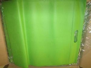 lot 482 image: case of 100 15 inch x 18 inch non-w...
