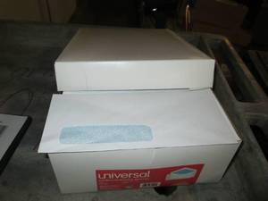 lot 499 image: Case of universal #10  4 18 x 9 1...