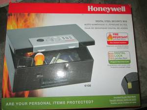 lot 507 image: Honeywell digital security box ...