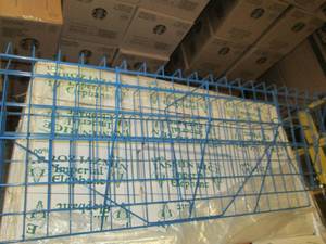 lot 521 image: Blue metal display rack ...