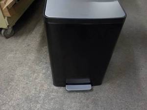 Kohler Black Stainless Steel 12.4 g...
