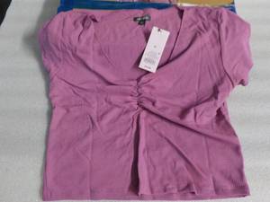 6 size XL Tops...