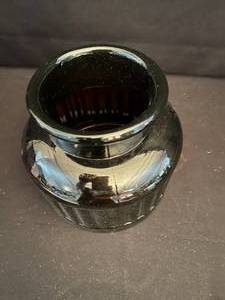 lot 105 image: Vintage Cigar Jar