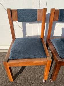 lot 136 image: Lot of 3 Mid Century Chairs by James E. Leier