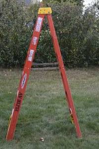 lot 32 image: Werner 6 ft. Ladder