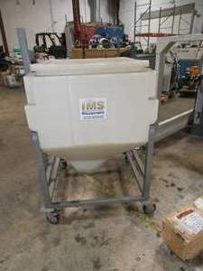 lot 18 image: Plastic hopper 32 inches square 44 high