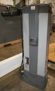lot 19 image: Parker Dominic Hunter Dessicant air dryer