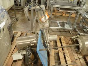 lot 46 image: Salina Vortex Knife Slide Gate Valve with Hopper and controller