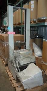 lot 52 image: Sintech 10 tensile tester