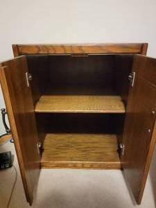 Traditional Oak Cabinet B