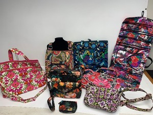 lot 312 image: Large Group of VERA BRADLEY Tote Bags Purses etc