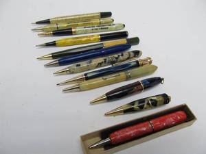 lot 143 image: Great Lot of Vintage Fancy Mechanical Pencils