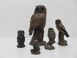 lot 156 image: Group of Small Owl Figures - Some Bronze