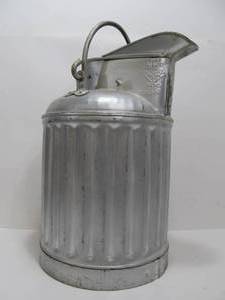 lot 158 image: Nice Antique 1920s Large Pouring Can