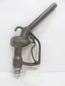 lot 177 image: Old Vintage Milwaukee Valve Company Brass Gas Pump Handle
