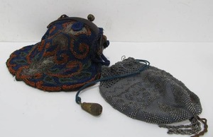 lot 56 image: 2 Nice Old 1920s-30s era Beaded Purses
