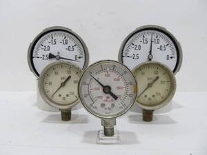 lot 119 image: Group of Assorted Industrial Gauges 