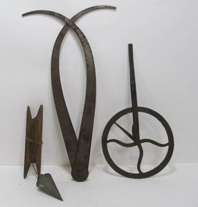 lot 122 image: 3 Antique MeasuringSurveying Tools