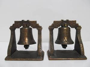 lot 251 image: Set of Vintage Liberty Bell Bookends