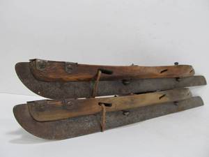 lot 201 image: Early Primitive Antique Pair of Ice Skates