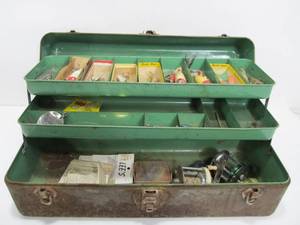 lot 216 image: Vintage Tackle Box wOld Fishing Lures etc