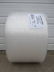 lot 219 image: HUGE Brand New Roll of Bubble Wrap