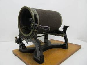 lot 226 image: Awesome Antique Industrial UNDERWOOD Revolving Duplicator 