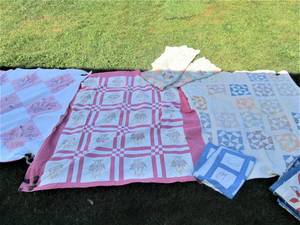 lot 321 image: Lot of 6 Vintage Hand Made Quilts