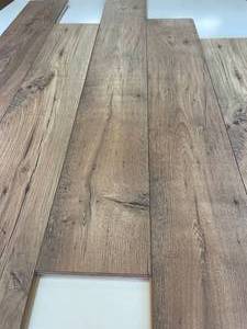 304 SF Premium Water Resistant Laminate Flooring 7.5x54 - Chestnut - B3