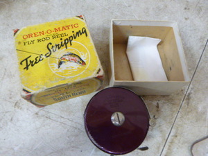 lot 76 image: South Bend Oren-O-Matic Free Stripping Fly Rod Reel