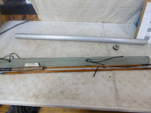 lot 94 image: Genuine Heddon Split Bamboo Rod