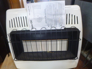 lot 127 image: Dyna-Glo Wall Heater Fan