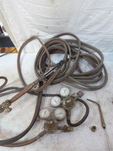lot 131 image: Matco Welding Torch Kit