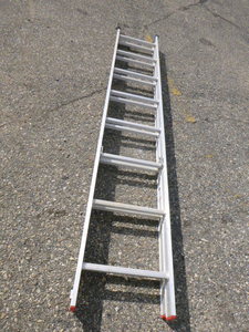 lot 147 image: Werner Extension Ladder