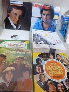 lot 154 image: Box of Albums