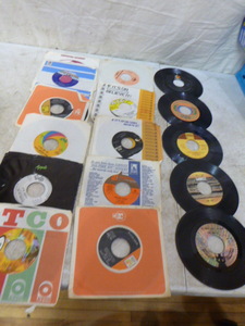 lot 155 image: Box of Vinyl Records