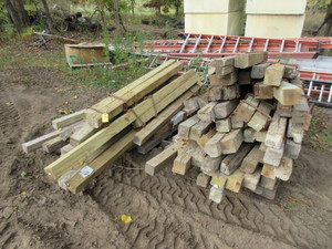 lot 316 image: ELLIS JACKS ( QUICK SHORING)